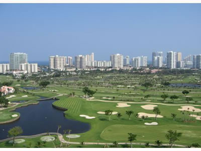 Aventura - Miami, Florida Apartamento Luxo com vista de Campo de Golf $199,000