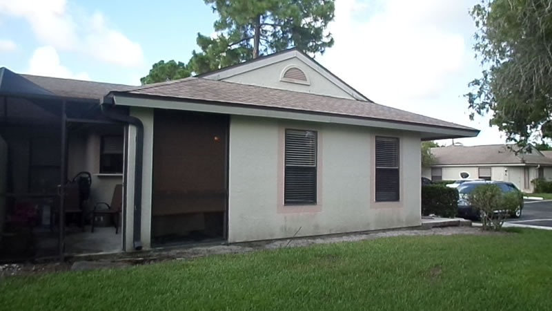 Casa em Condominio Fechado Ft.Pierce, Florida - 2 qts / 2 ban - $69.000