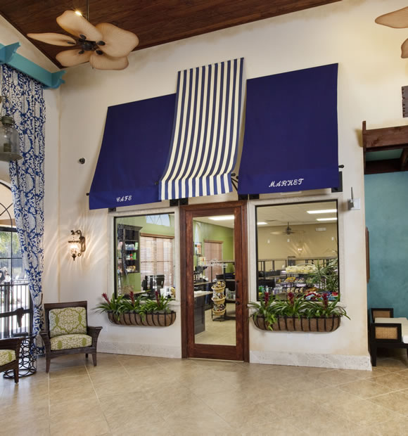 Nova Casa com Piscina em Paradise Palms Resort Condominio - Orlando $413,000