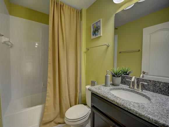 Casas Novas  com Piscina Particular em Storey Lake Condominio Resort - Kissimmee - Orlando - À partir de $284,990