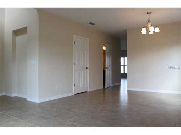 Casa Nova perto de Disney - 5 dormitorios - Davenport / Orlando $267,984  