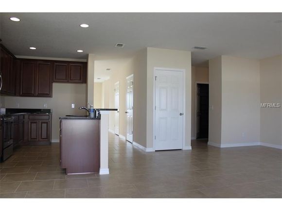  Casa Nova perto de Disney - 5 dormitorios - Davenport / Orlando $267,984