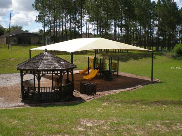 CCasa com Piscina Particular e mobiliado- perto dos Parques em Orlando - $219,950