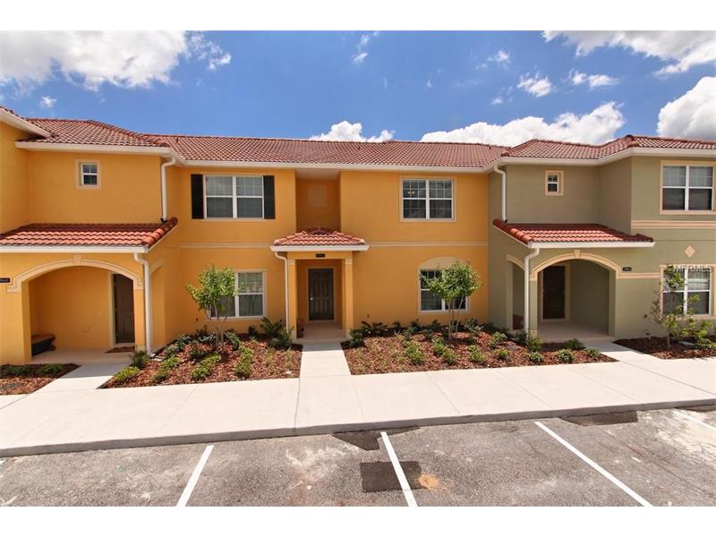 Novo Townhouse 4 Dormitorios no West Lucaya Village pertinho do Disney World Magic Kingdom $250,000