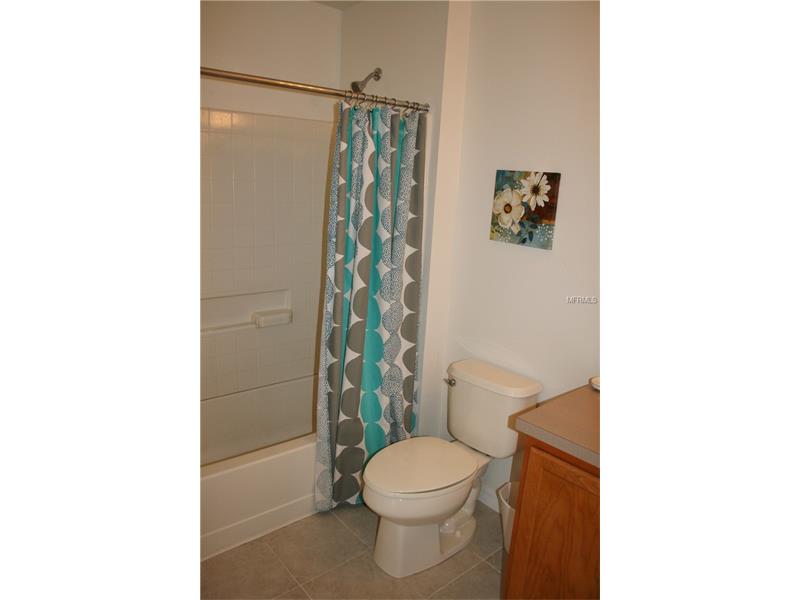 Casa Geminada 4 Dormitórios Mobiliado com Piscina Particular na Bellavida Resort - Kissimmee - $249,000