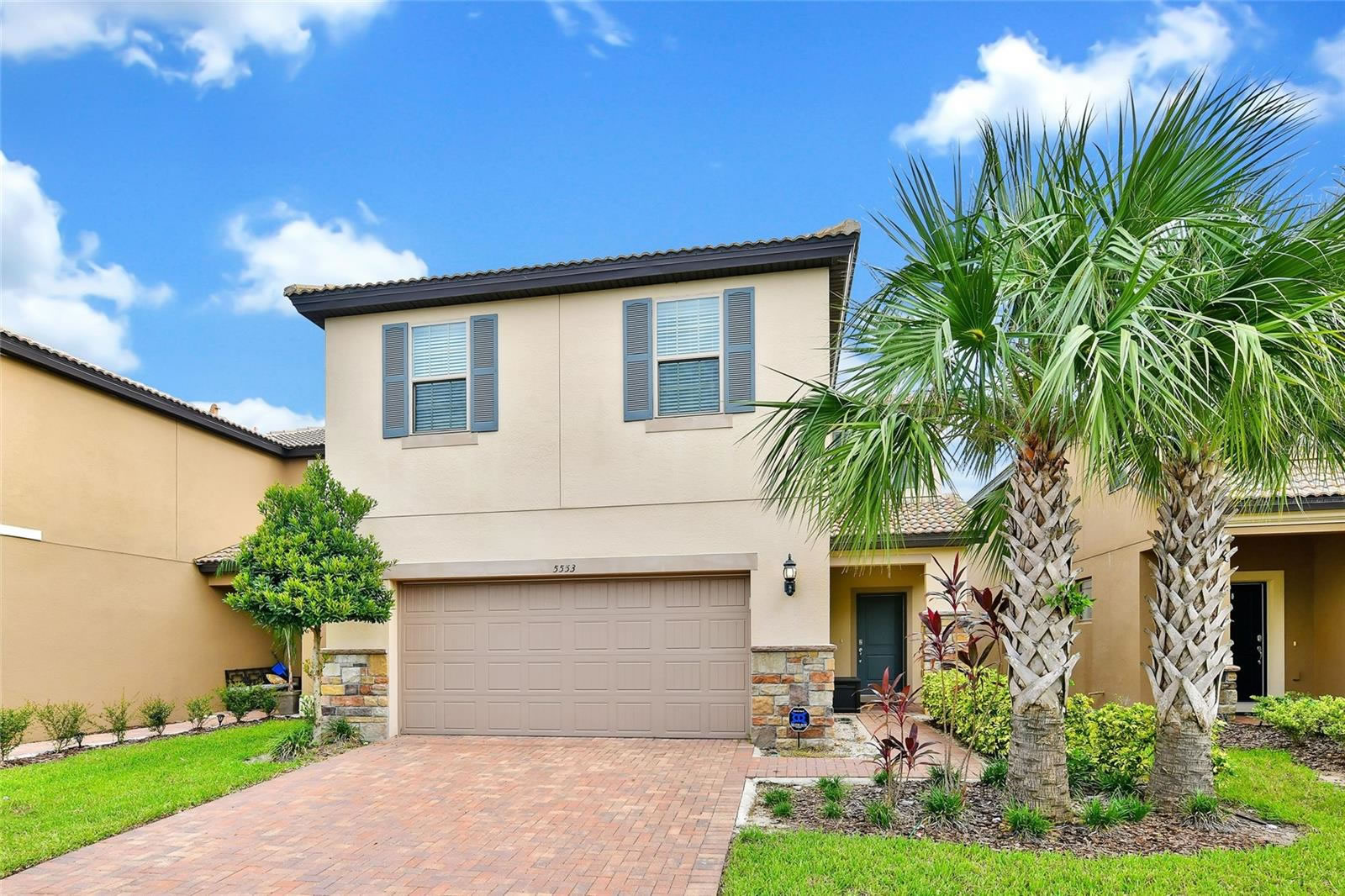 Casa de Ferias Mobiliada com Piscina Particular em Resort Perto da Disney $619,900