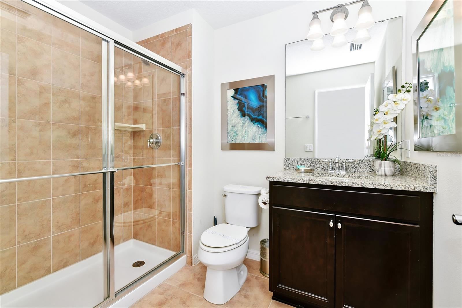 Casa de Ferias Mobiliada com Piscina Particular em Resort Perto da Disney $619,900