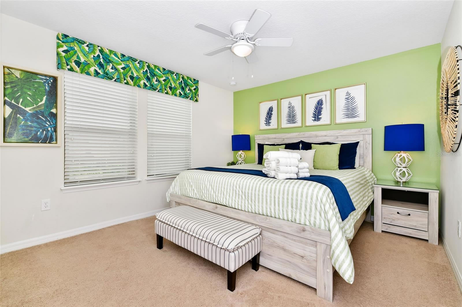 Casa de Ferias Mobiliada com Piscina Particular em Resort Perto da Disney $619,900