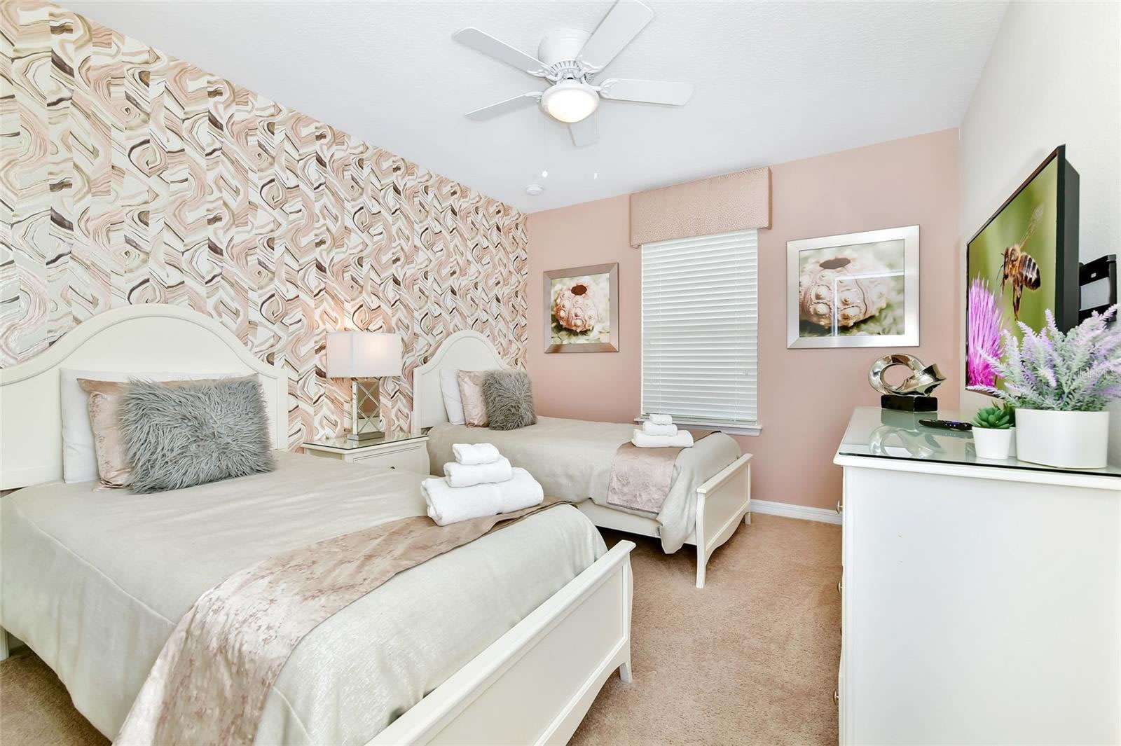 Casa de Ferias Mobiliada com Piscina Particular em Resort Perto da Disney $619,900