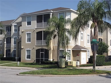 Casa em Condomínio com 3 Quartos Totalmente Mobiliado Perto da Disney Casa em Condomínio com 3 Quartos Totalmente Mobiliado Perto da Disney