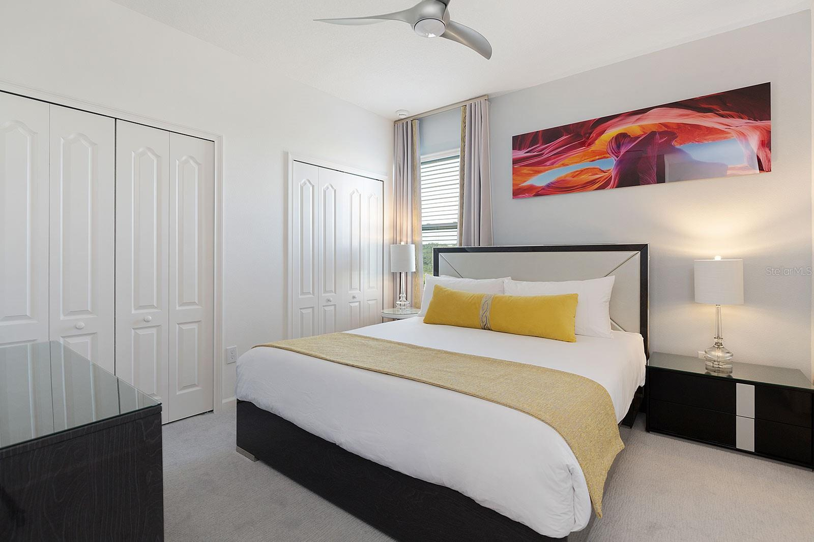 Mansao de 11 dormitorios no Solterra Resort - mobiliado e pronto para aluguel de temporada $865,000