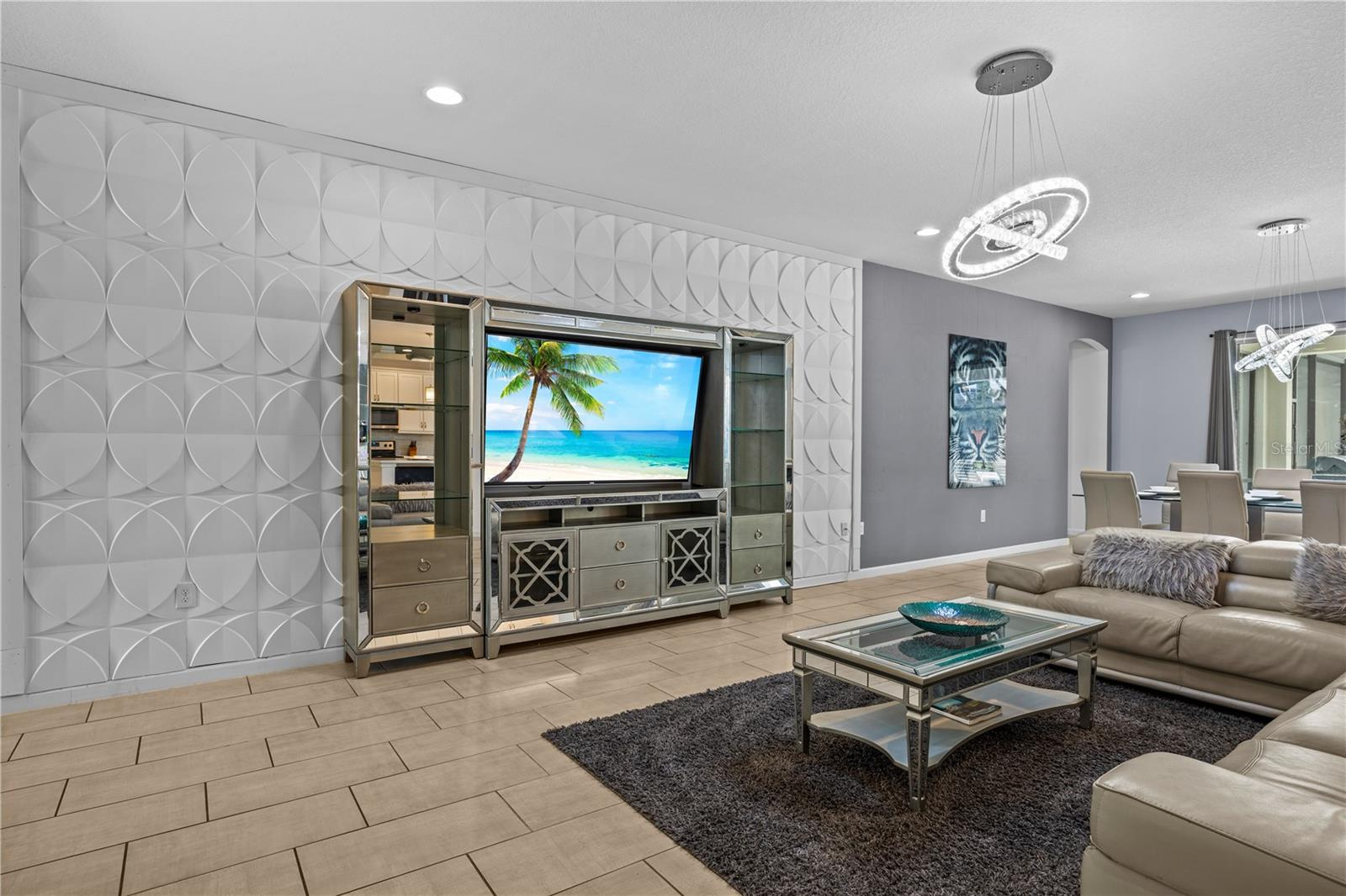 Mansao de 14 Dormitorios na Sonoma Resort - maior casa de ferias no condominio $1,550,000