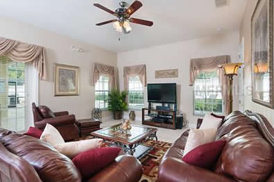 Casa de 5 Quartos a Minutos de Walt Disney World $639,900