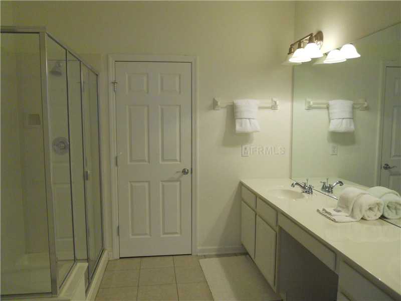 Townhouse de 3 quartos perto da Disney em Orlando $165,000