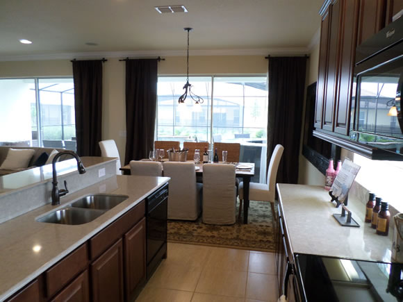 Nova Casa de Férias em Solterra Resort - 6 quartos com Piscina particular- Kissimmee - Orlando $399,000