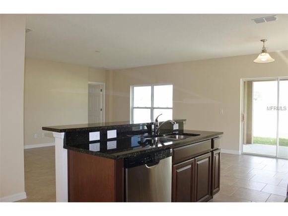  Casa Nova perto de Disney - 5 dormitorios - Davenport / Orlando $267,984 