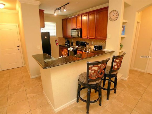 Apartamento Mobiliado em Orlando dentro Resort Condominio - aluguel temporario autorizado - $150,000