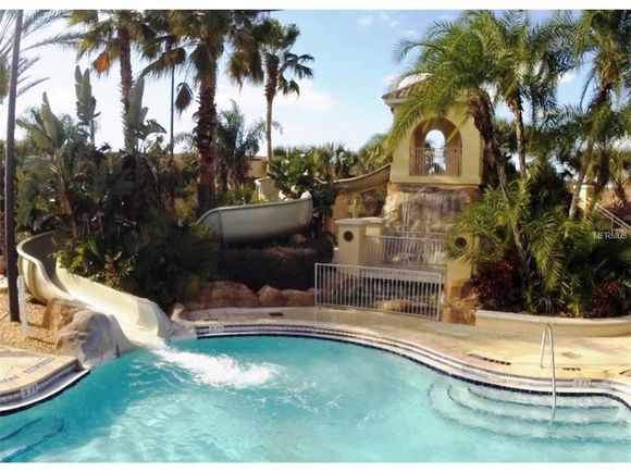 Townhouse Mobiliado 4 dormitorios no Regal Palms Resort - Orlando - $125,900 